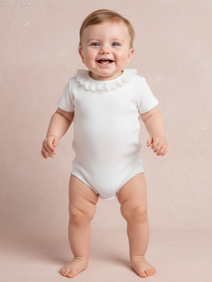 Body gola renda branco manga curta
